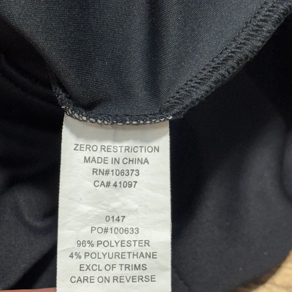 Zero Restriction Vest Mens XL Black Tour Series 1/4 Zip Merion Golf Club